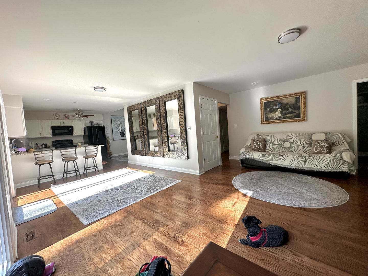26668 Highway 83 Mundelein, IL 60060 - Photo 12 of 41 a living room with furniture and a table