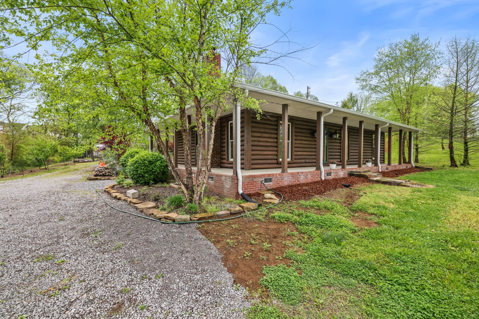 5700 Cane Ridge Road Antioch, TN 37013 - Photo 4 of 61 a view of a back yard with patio