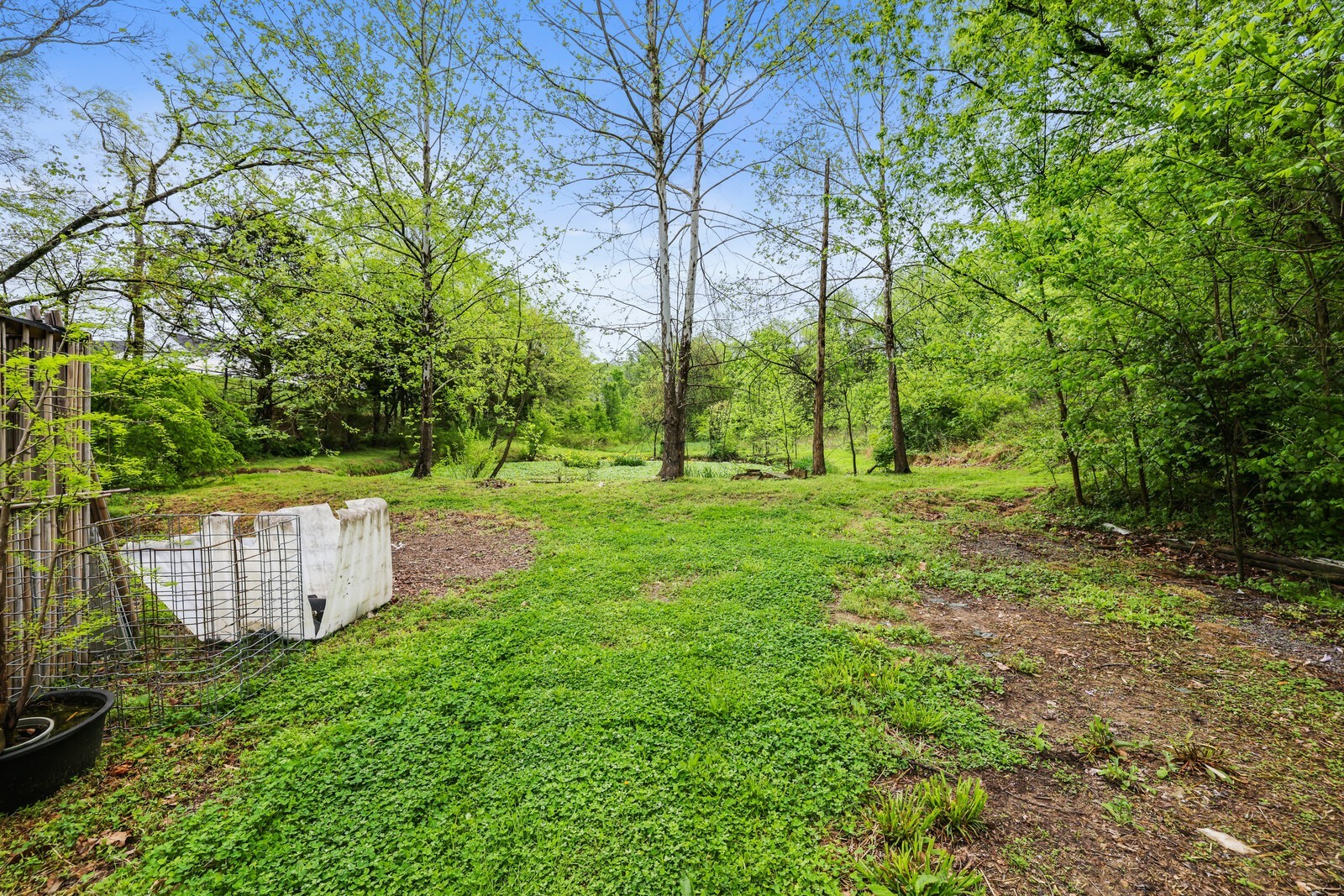 5700 Cane Ridge Road Antioch, TN 37013 - Photo 41 of 61 a view of a house with a yard