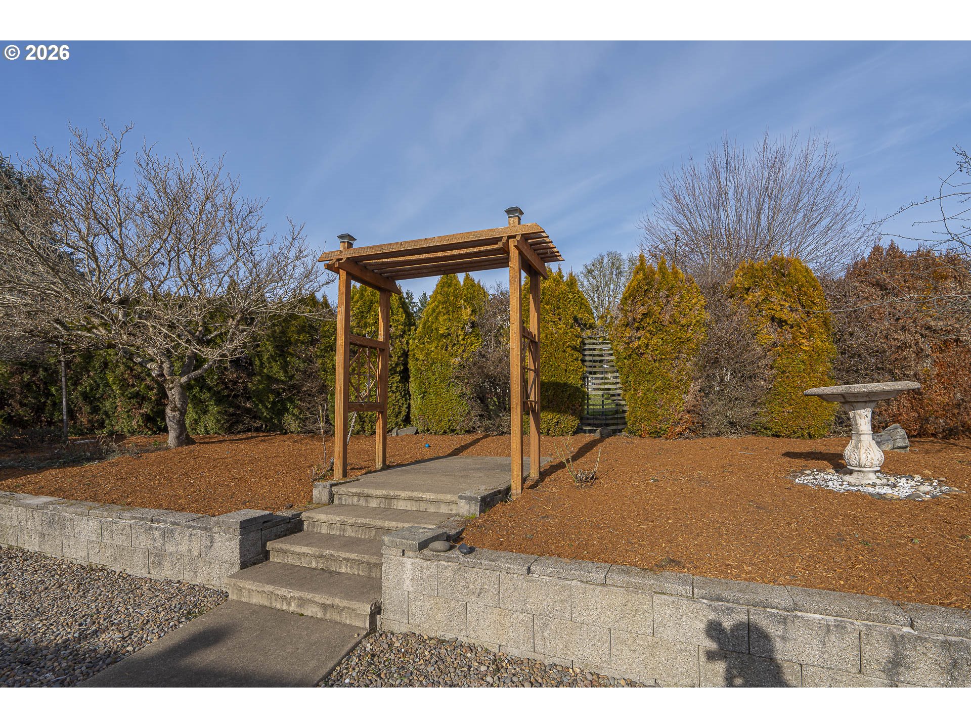 860 West Ellendale Avenue Dallas, OR 97338 - Photo 12 of 33 a view of a backyard