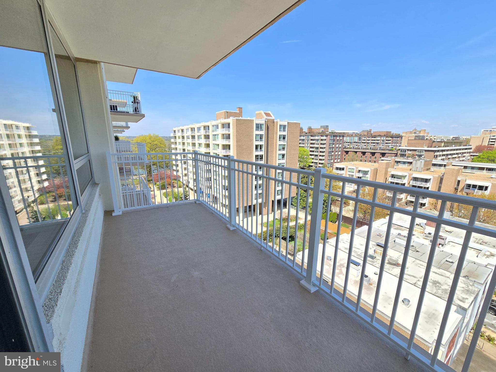 1435 4th Street Southwest, Unit B712 Washington, DC 20024 - Photo 12 of 17 Balcony