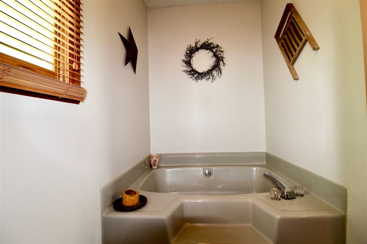 5702 Jordan Hill Road Bridgewater, VA 22812 - Photo 14 of 21 Gallery Image 14