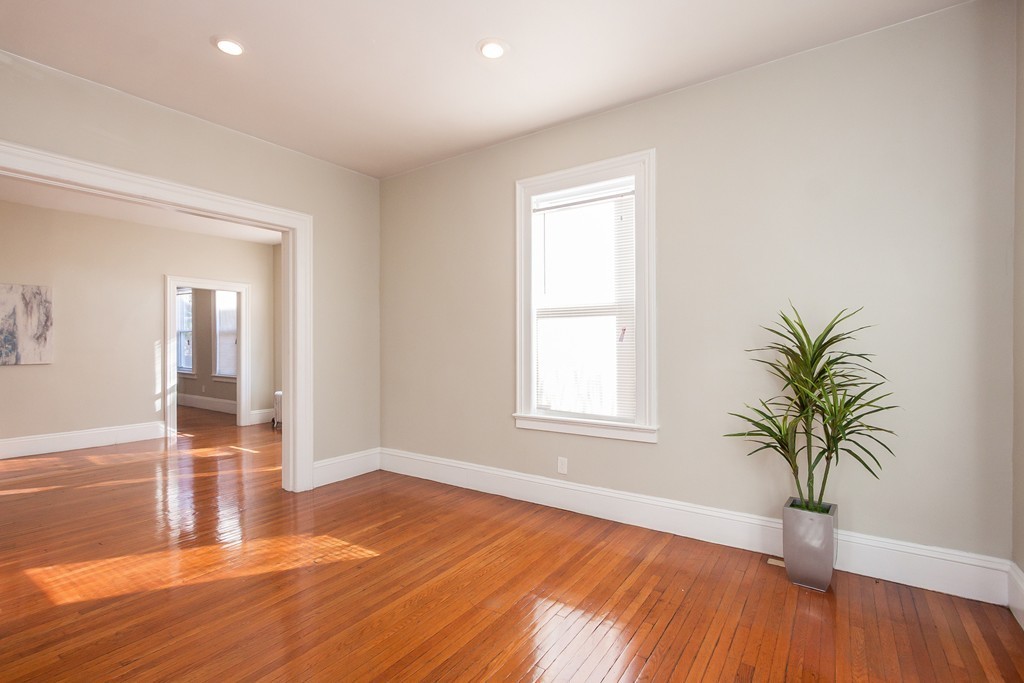 31 Madison Avenue Springfield, MA 01105 - Photo 14 of 30