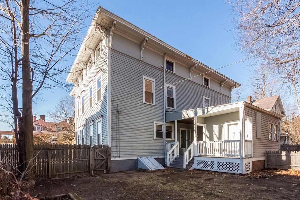 31 Madison Avenue Springfield, MA 01105 - Photo 27 of 30