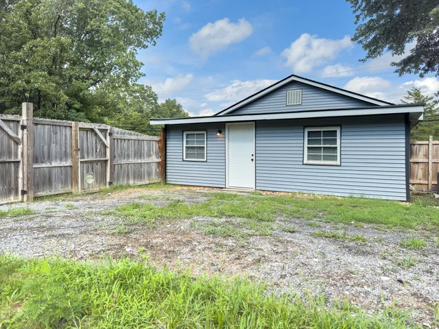 $1,500 | 527 North 6th Avenue, Chatsworth, GA 30705