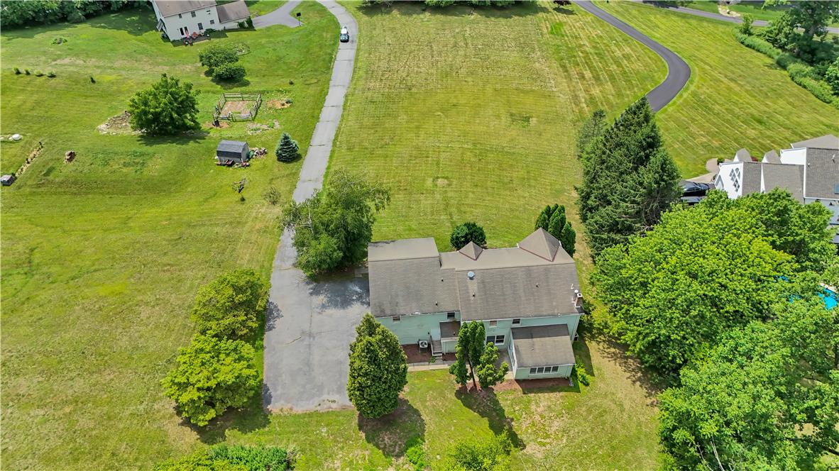 15 Spring Water Court Easton, PA 18042 - Photo 9 of 57