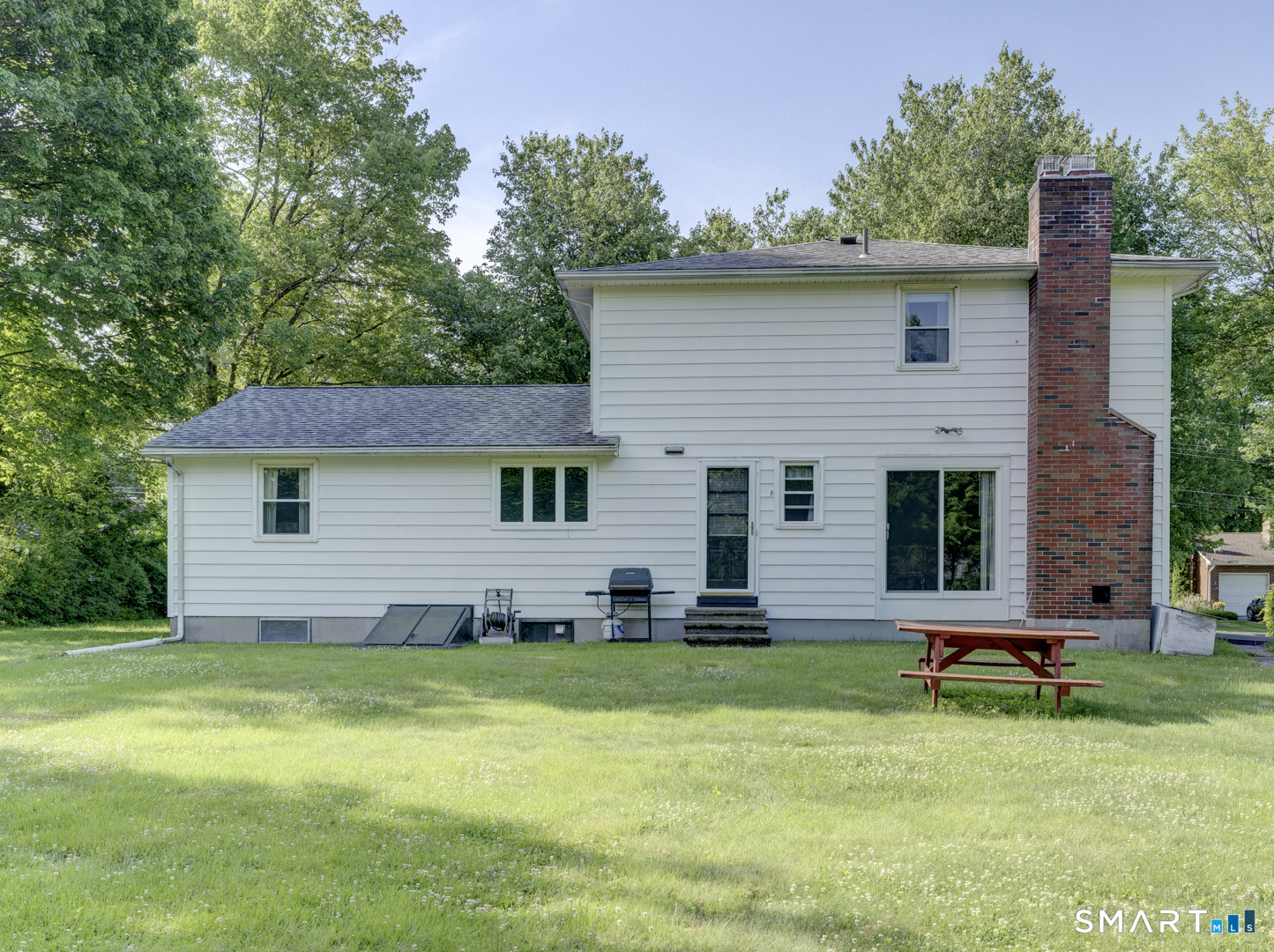 63 Chamberlain Street Torrington, CT 06790 - Photo 6 of 39