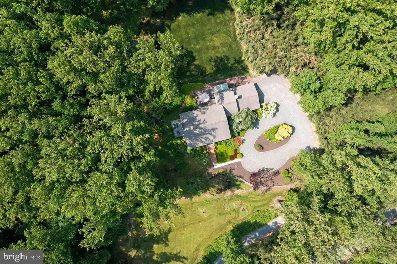 632 Harts Ridge Road Conshohocken, PA 19428 - Photo 3 of 53