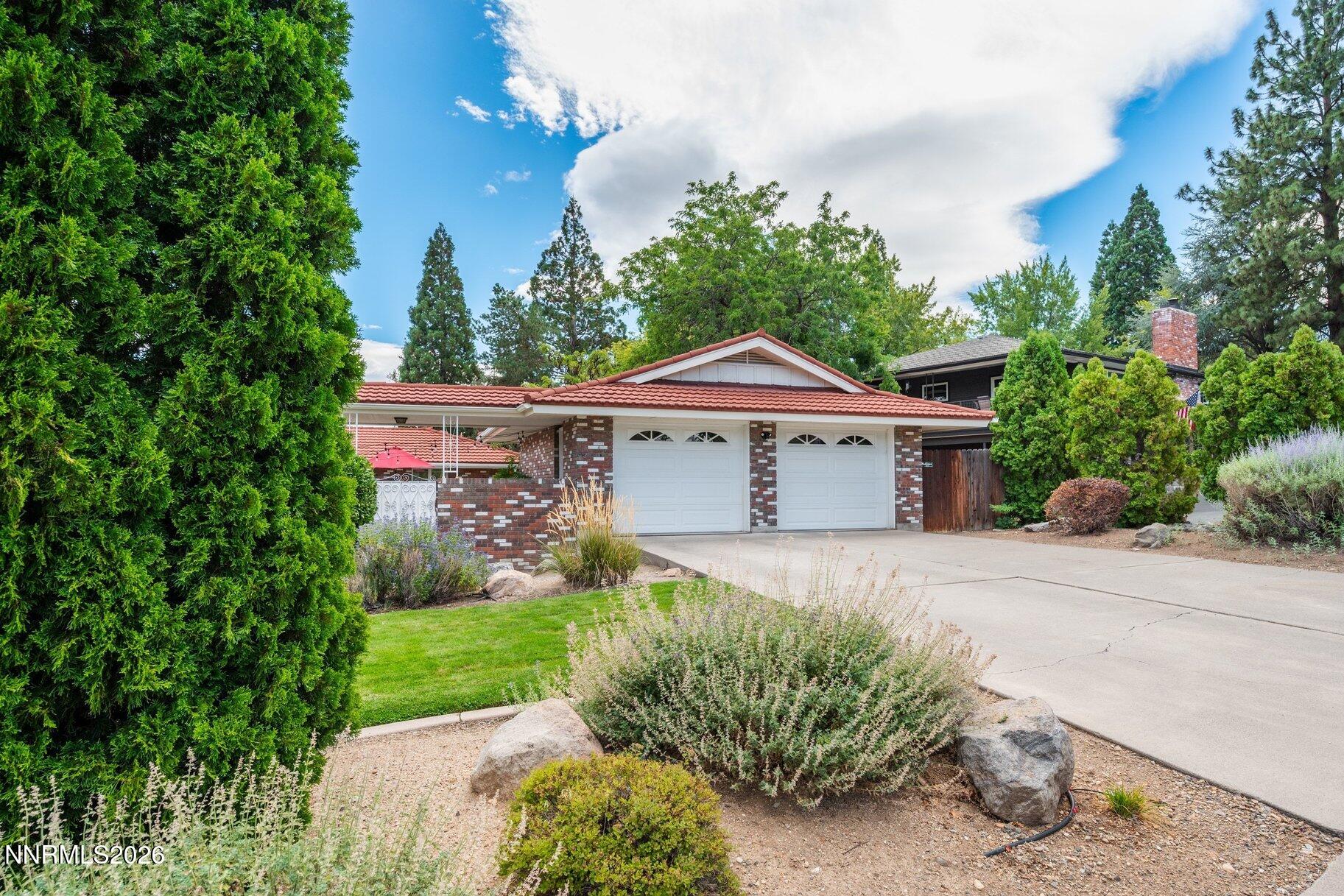 2880 Juliann Way Reno, NV 89509 - Photo 77 of 83 087_j-22_984