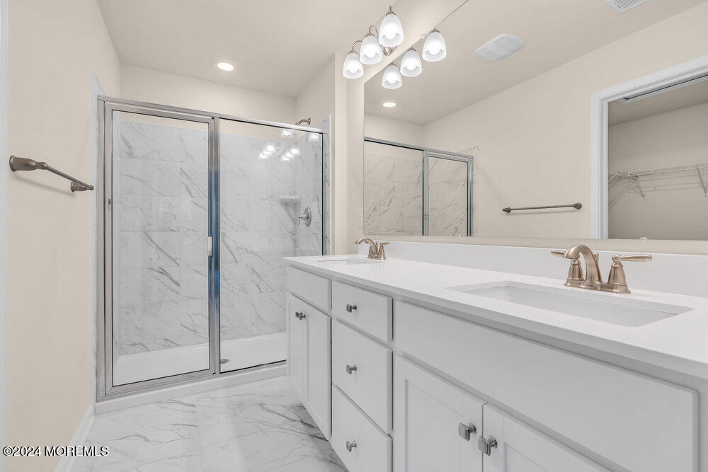 4 Avalon Lane Jackson, NJ 08527 - Photo 11 of 19 bathroom