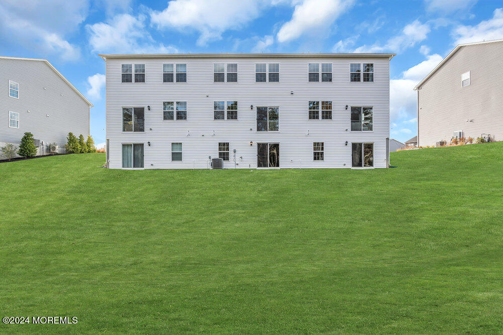 4 Avalon Lane Jackson, NJ 08527 - Photo 16 of 19 backyard