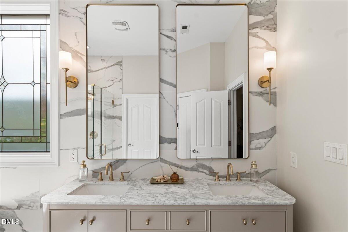 2325 Clayette Court Raleigh, NC 27612 - Photo 31 of 50 48-P1134975