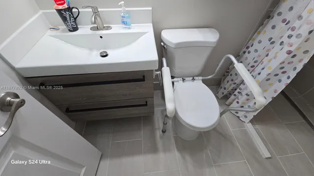 $750,000 | 15436 Southwest 151st Terrace, Miami, FL 33196