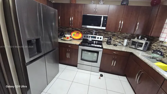 $750,000 | 15436 Southwest 151st Terrace, Miami, FL 33196