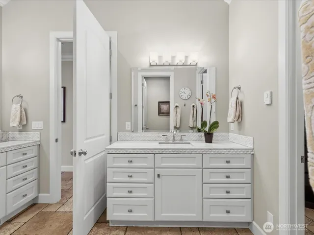 $1,850,000 | 1040 6th Avenue South, Edmonds, WA 98020