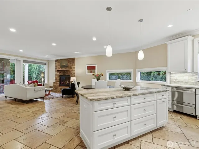 $1,850,000 | 1040 6th Avenue South, Edmonds, WA 98020