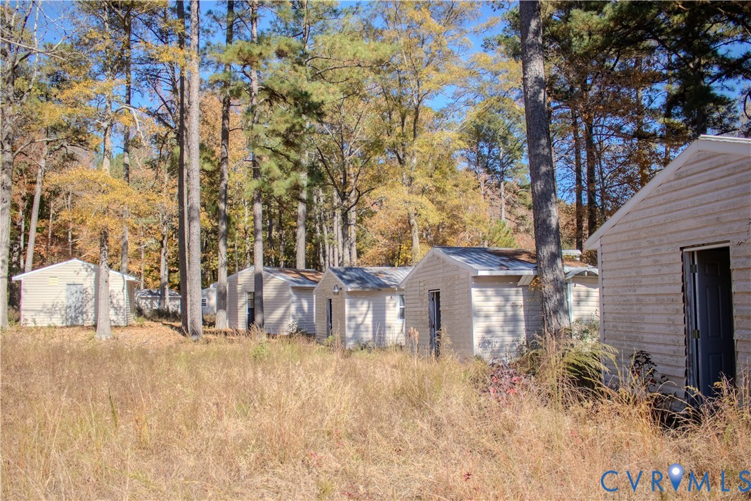 9501 Wilcox Neck Road Charles City, VA 23030 - Photo 15 of 15 Cabins