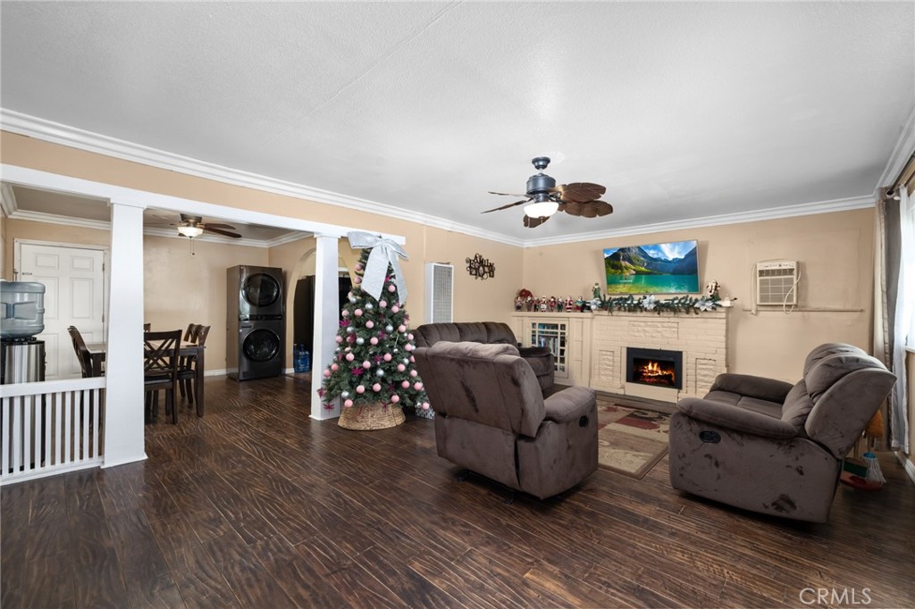 1816 Main Street Riverside, CA 92501 - Photo 7 of 34