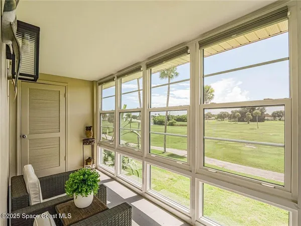 $1,600 | 55 Woodland Drive, Unit 206, Vero Beach, FL 32962