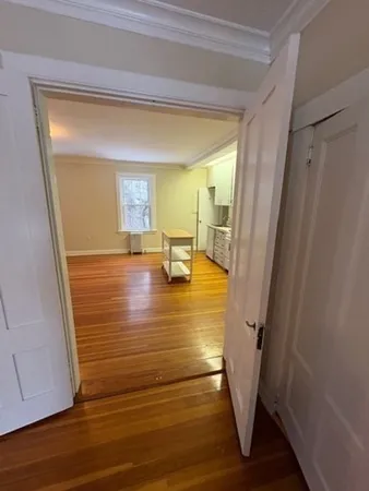 $2,250 | 30 Webster Avenue, Unit 3, Beverly, MA 01915