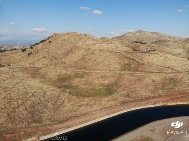 $440,000 | 5 Acre Lane, Clovis, CA 93619