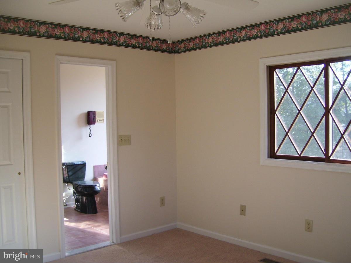 4421 Silver Spring Road Perry Hall, MD 21236 - Photo 13 of 18 Living Room