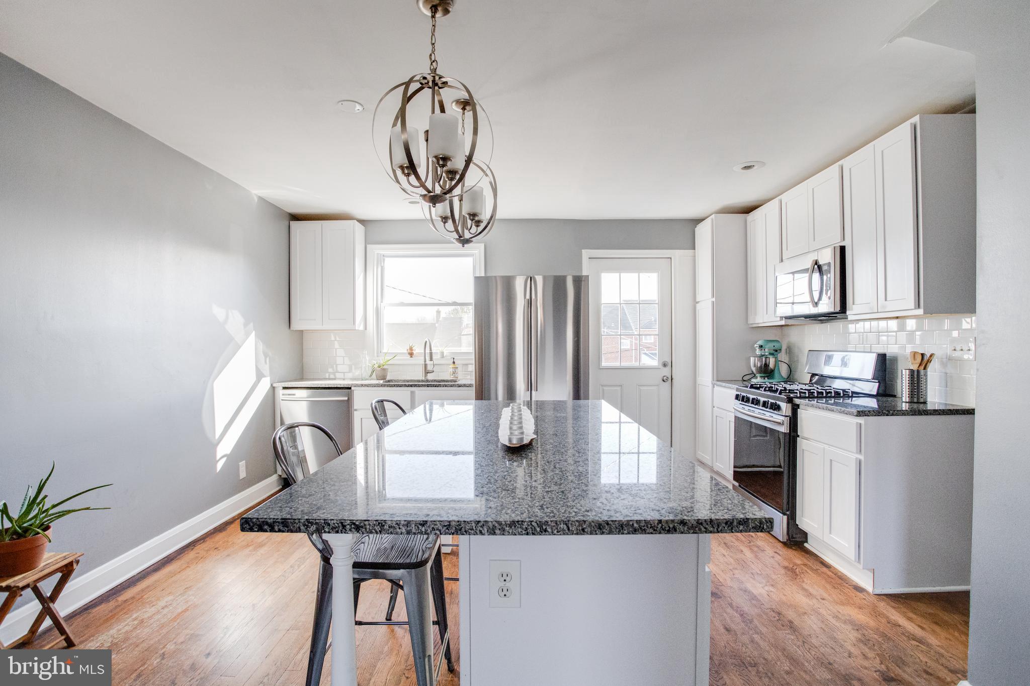 1121 Elm Road Halethorpe, MD 21227 - Photo 4 of 38