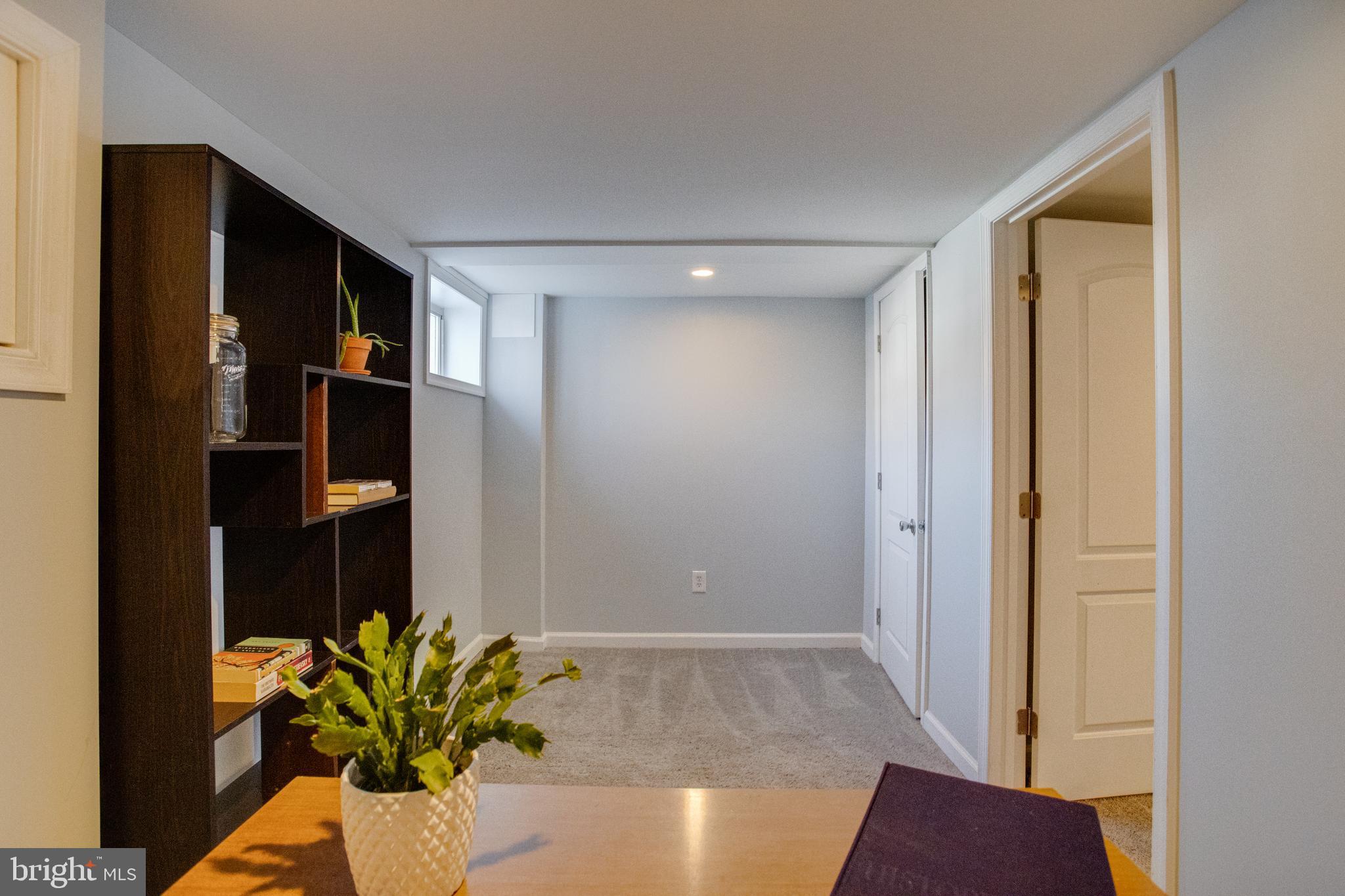 1121 Elm Road Halethorpe, MD 21227 - Photo 33 of 38
