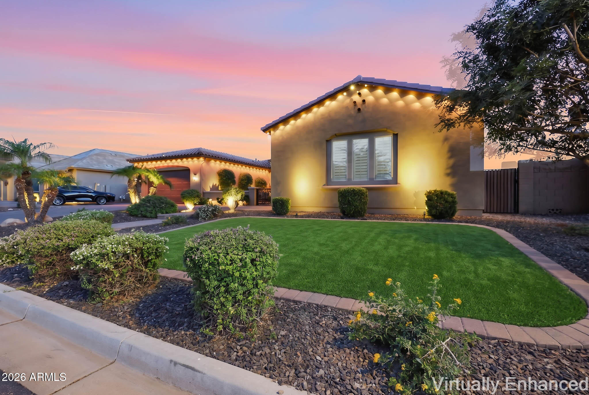 19277 Walnut Road Queen Creek, AZ 85142 - Photo 2 of 50 GRASS (WATERMARK) (5)