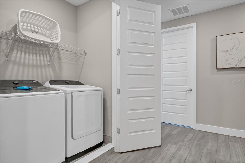 7833 Spectrum Drive Kissimmee, FL 34747 - Photo 13 of 54