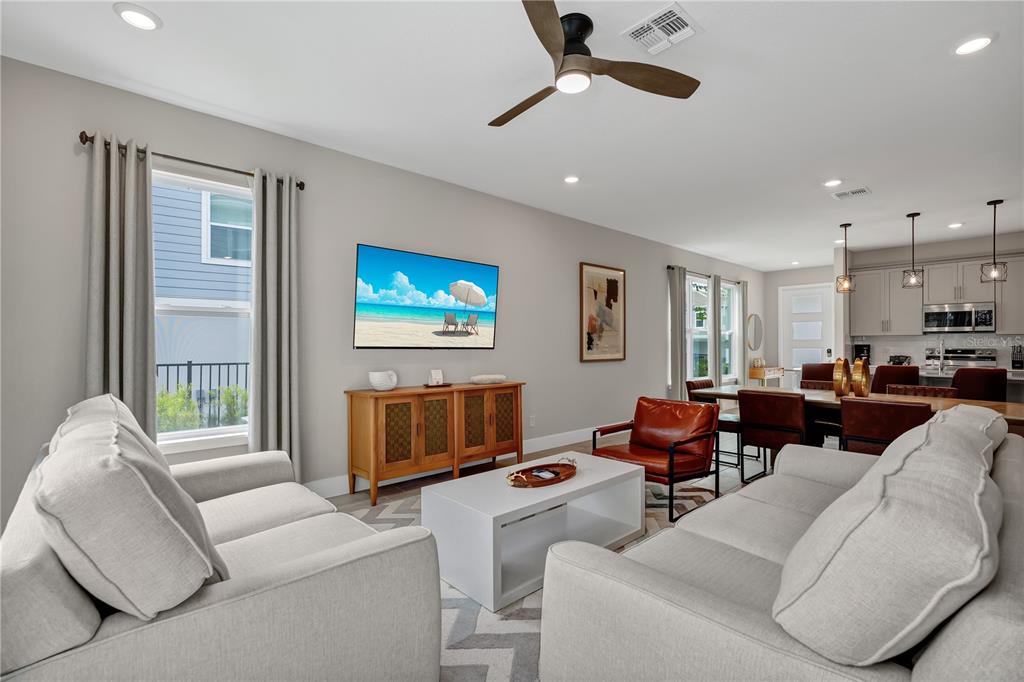 7833 Spectrum Drive Kissimmee, FL 34747 - Photo 19 of 54