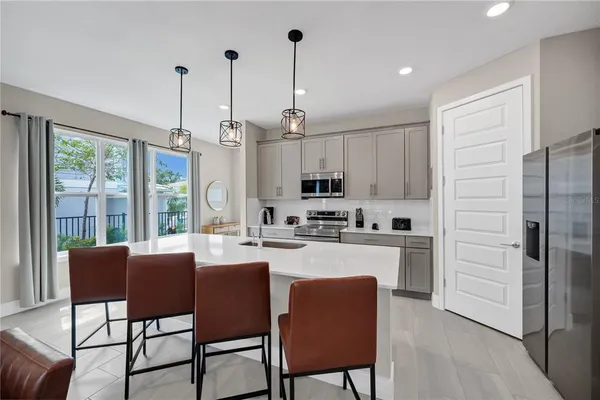 $2,900 | 7833 Spectrum Drive, Kissimmee, FL 34747