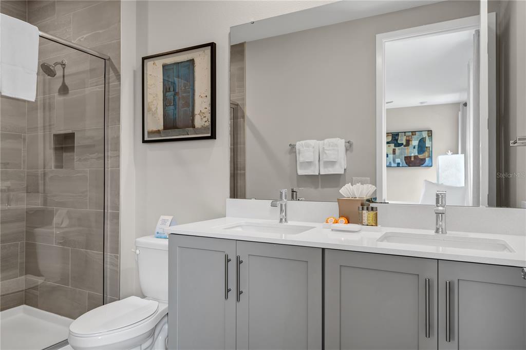 7833 Spectrum Drive Kissimmee, FL 34747 - Photo 10 of 54