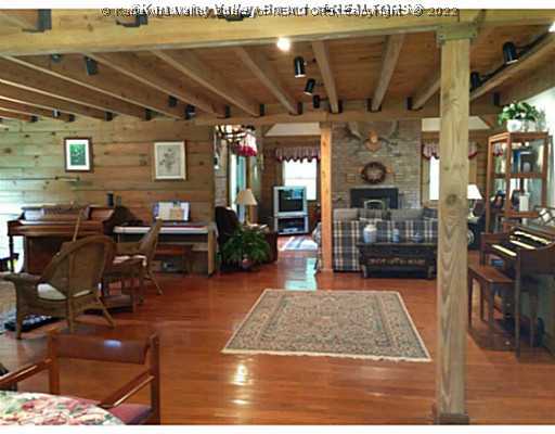 2278 Sigmon Fork Road Liberty, WV 25124 - Photo 6 of 15 Living Room.
