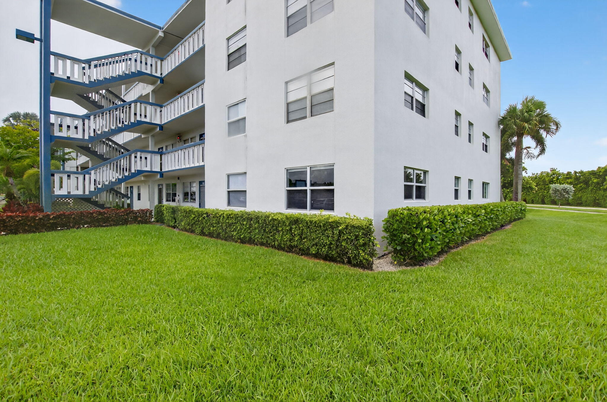 1001 Lincoln A Boca Raton, FL 33434 - Photo 15 of 37 31-web-or-mls-DSC_1594