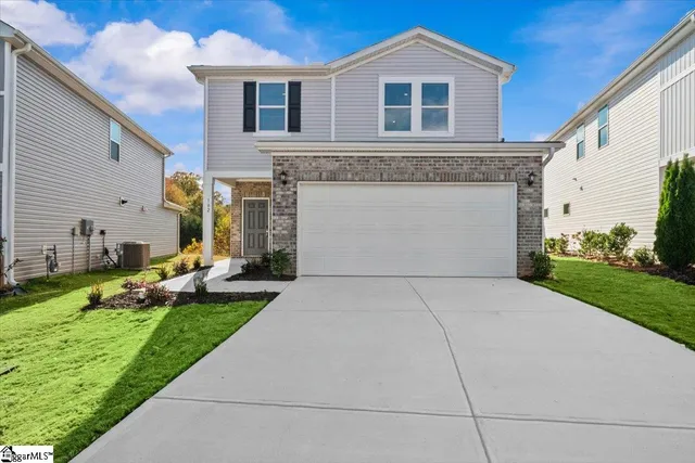 $298,900 | 102 Longleaf Lane, Anderson, SC 29621