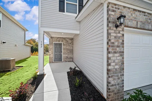 $294,900 | 102 Longleaf Lane, Pendleton, SC 29670