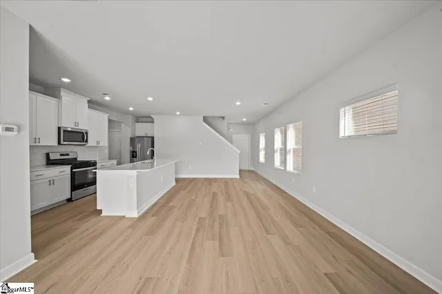 $298,900 | 102 Longleaf Lane, Anderson, SC 29621