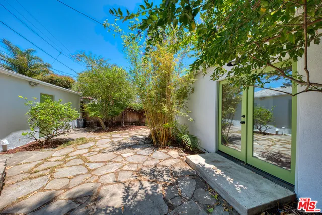 $5,750 | 847 Commonwealth Avenue, Venice, CA 90291