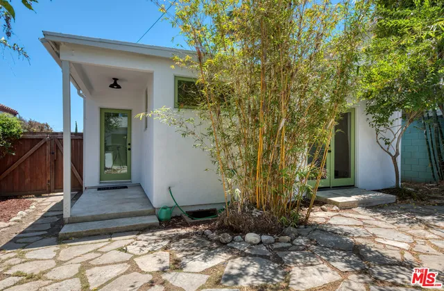 $5,750 | 847 Commonwealth Avenue, Venice, CA 90291