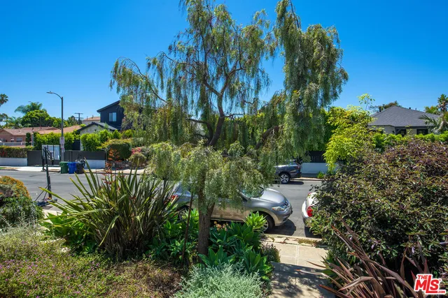 $5,750 | 847 Commonwealth Avenue, Venice, CA 90291