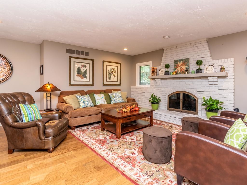 671 Birch Tree Court Rochester, MI 48306 - Photo 24 of 65 31398079-23.JPG