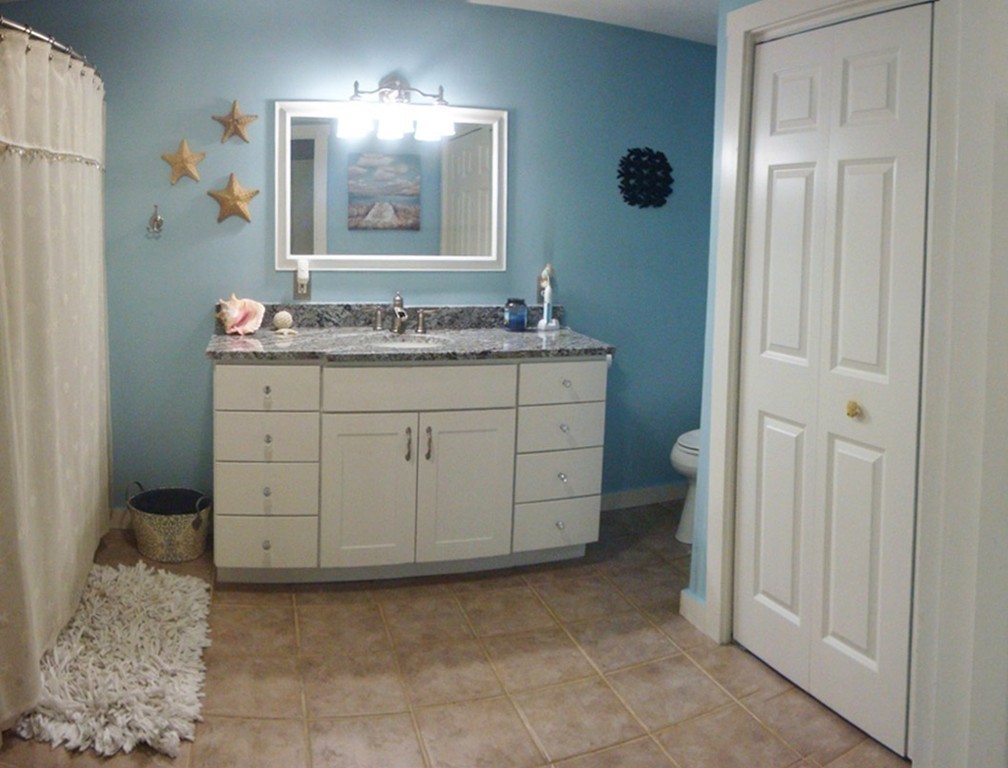 64 Putnam Hill Road Sutton, MA 01590 - Photo 19 of 30