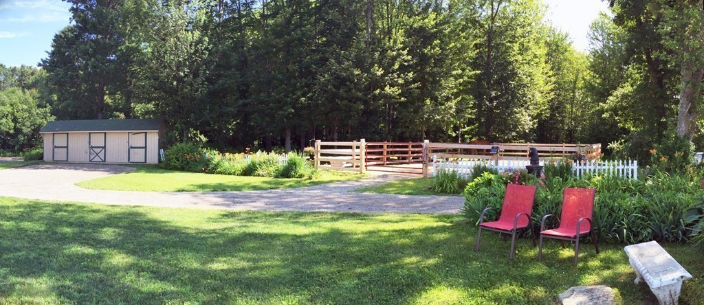 64 Putnam Hill Road Sutton, MA 01590 - Photo 24 of 30