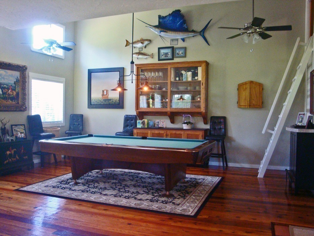 64 Putnam Hill Road Sutton, MA 01590 - Photo 10 of 30