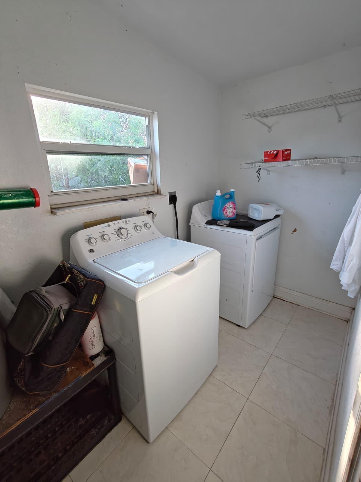 324 Mid Pines Road Palm Springs, FL 33461 - Photo 14 of 18 2E3DD4F1-6779-4B0E-B24A-36112743BDF5