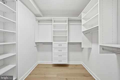 $999,000 | 4550 North Park Avenue, Unit 807, Chevy Chase, MD 20815