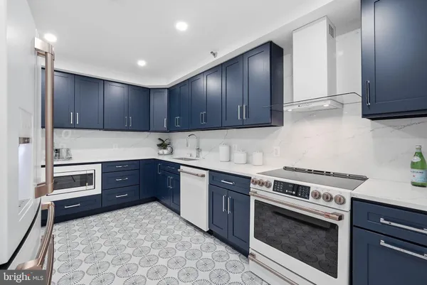 $999,000 | 4550 North Park Avenue, Unit 807, Chevy Chase, MD 20815