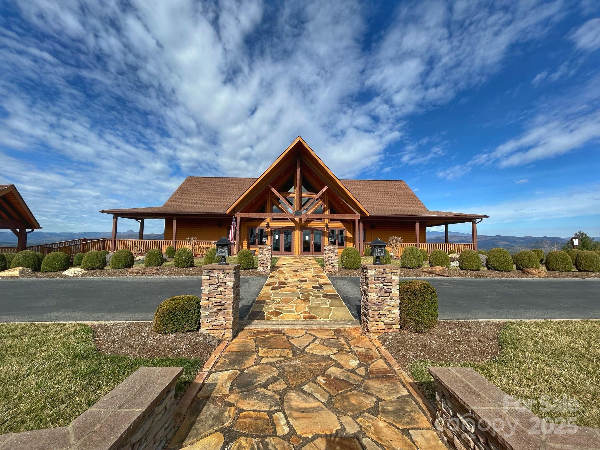 5680 Low Country Road Lenoir, NC 28645 - Photo 10 of 20 Gallery Image 10