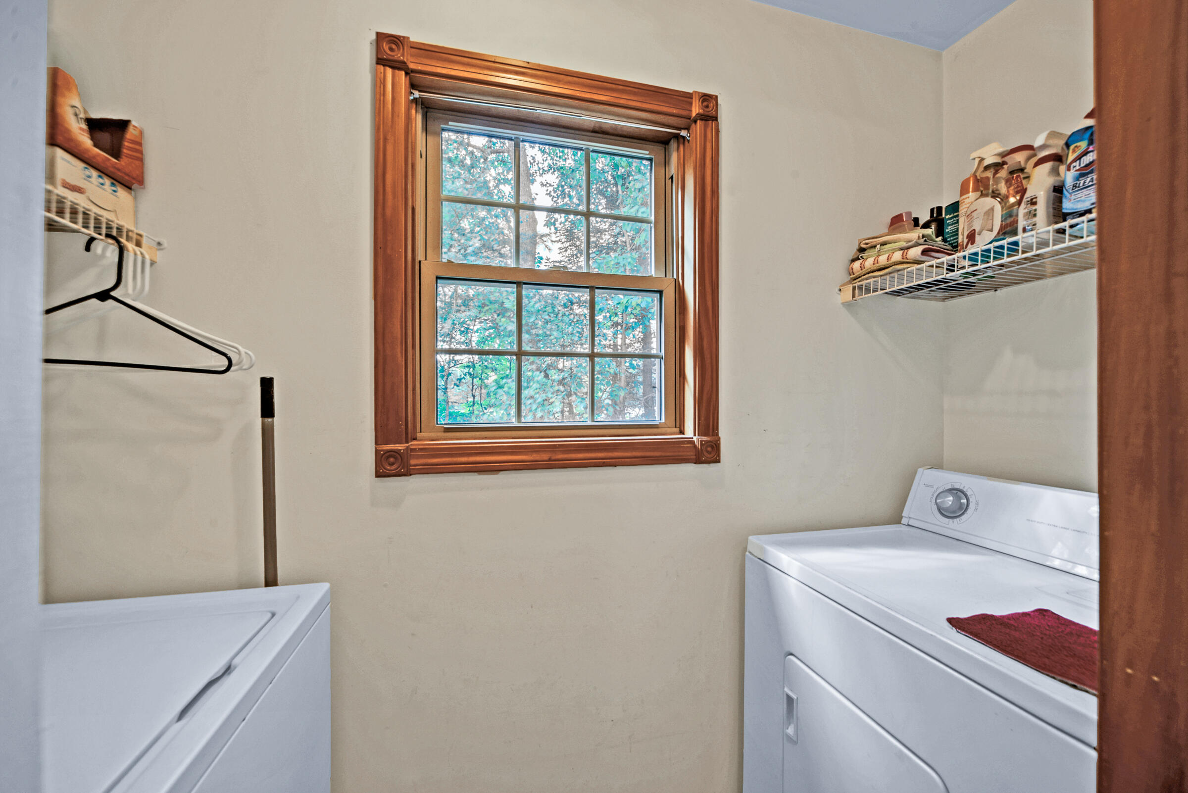 2 Store Road Bowdoin, ME 04287 - Photo 20 of 35 Laundry Room